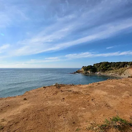 Elizabeth Hébergement de vacances Ágios Matthaíos