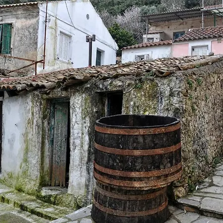 Elizabeth Hébergement de vacances Ágios Matthaíos