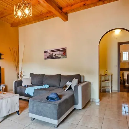 Casa de Férias Elizabeth Ágios Matthaíos
